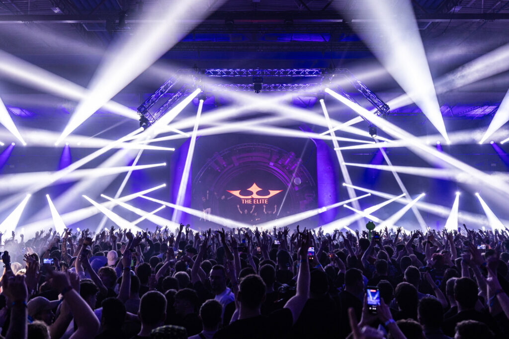 20260207-APEX-Rossumedia-0154-3878