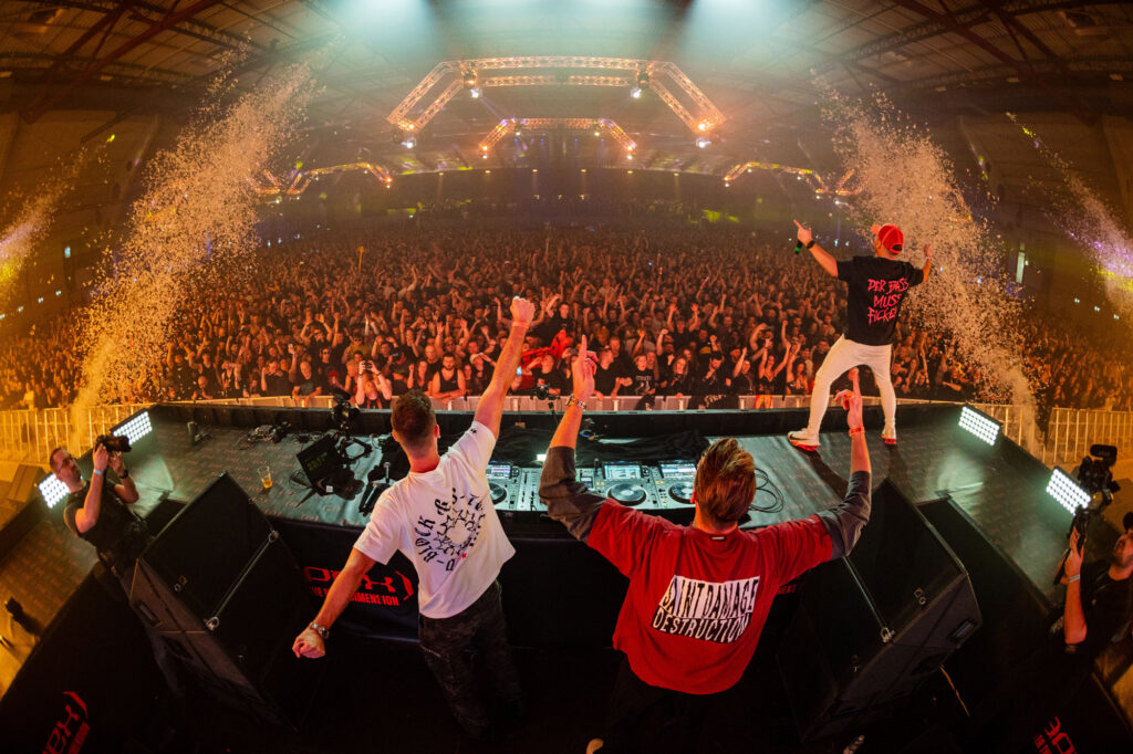 (c)LuisaArt_DBSTF_APEX-15